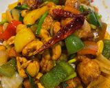 A picture of step 7 of Chicken with Cashew Nuts.