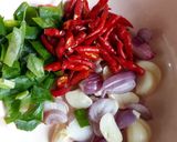 Foto langkah ke 1 dari resep Gulai Ikan Gurami.
