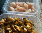 Foto del paso 1 de la receta: ARROZ CON FRUTOS DE MAR (MEJILLONES-LANGOSTINOS Y BERBERECHOS) 😋🤩🦐🐙🦑🦀🦞