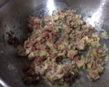 Foto del paso 4 de la receta: Alcachofas guisadas con patata, jamón y huevo duro 😁