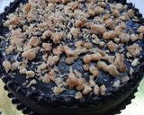 A picture of step 8 of Chocolate Walnut cake.