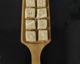 A picture of step 4 of Kaju Mawa Burfi.