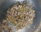 आंबोळी उपमा (Amboli Upma Recipe In Marathi) रेसिपी स्टेप 4 फोटो 