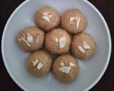 A picture of step 6 of Sunflower seeds laddu.