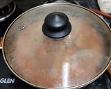 A picture of step 5 of Mushroom Do Piyaza.