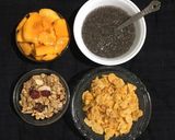 A picture of step 2 of Crunchy Mango Parfait.