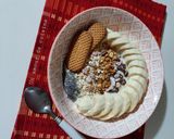 Une image de l'étape 5 de Bowl douceur banane, granola, avoine et chia 🥣🍌.