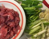 【御釀快炒提味】蔥爆腰內豬肉的食譜步驟1照片