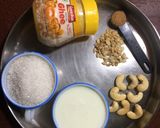 A picture of step 2 of Moong Dal Halwa.