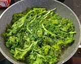Foto langkah ke 1 dari resep Kale Curly Tumis Ayam.