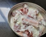 A picture of step 1 of Shadiwala mutton korma.