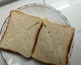 A picture of step 1 of Chicken cheese grilled sandwiches.