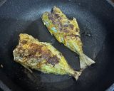 Foto langkah ke 2 dari resep Ikan kembung bakar.