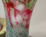A picture of step 2 of Rose Strawberry Mojito.