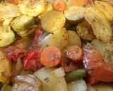 صورة لخطوة 5 من وصفة صينية خضار بالفرن 🍅🥔🥕🫑