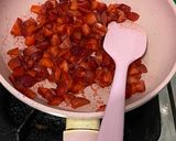 Foto langkah ke 3 dari resep Korean Strawberry Milk.