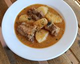 Foto del paso 11 de la receta: Guiso de costillas y patatas con picada de avellanas