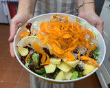 Foto del paso 2 de la receta: Ensalada completa con un poco de todo
