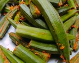 लाजवाब भरवा भिंडी(lajawab bharawa bhindi recipe in hindi) रेसिपी चरण 4 फोटो
