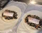 Une image de l'étape 9 de Dos de cabillaud en croûte au riz blettes et fruits secs.