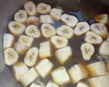 Foto langkah ke 5 dari resep Kolak Pisang Ubi.