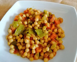 Foto del paso 11 de la receta: Guiso de garbanzos y verduras al curry