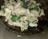 Foto langkah ke 3 dari resep Tahu Kantong Jamur Kemangi.