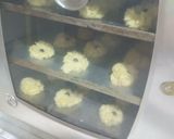 Foto langkah ke 3 dari resep Kukis Semprit Susu 3 Bahan.