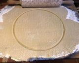 A picture of step 4 of California Farm Carmelized Onion Pie.