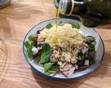 A picture of step 5 of Orzo salad with mackerel.