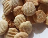 Foto del paso 2 de la receta: Galletitas de manteca