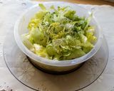 Extra gyors jégsaláta 🥗🥗🥗 recept fázis 3 fotója