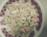 A picture of step 3 of Guava shake.