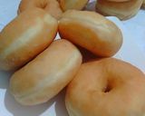 Foto langkah ke 6 dari resep Donat Super Empuk.