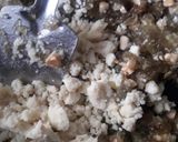A picture of step 3 of Dry fruits halwa.