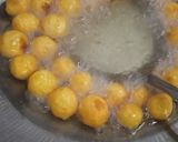 Foto langkah ke 3 dari resep BoBi.. Bola-Bola Ubi (Kopong).