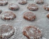 Foto del paso 5 de la receta: Galletas de almendra y licor de grosella