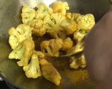 A picture of step 2 of Cauliflower Sabji/Aloo-Phulkopir Dalna: Typical Bengali Style (No Onion-Garlic).