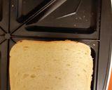 A picture of step 6 of Paneer Sandwich.