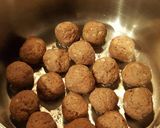A picture of step 3 of Swedish Meatballs and Egg Noodles in a Creamy Sauce.