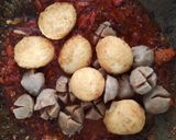 Foto langkah ke 7 dari resep Pentol Telur Mercon.
