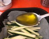 Foto del paso 3 de la receta Calabacín y gulas en airfryer