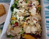 Foto del paso 8 de la receta Ensalada de Mango, Aguacate y Queso de Cabra con Vinagreta de Yogur Griego, Miel y Mostaza