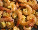Foto langkah ke 1 dari resep Udang Tumis Saus Tiram.