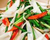 Hình bước làm 2 của món Gan heo chiên tỏi