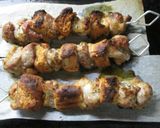 Foto del paso 7 de la receta Brochetas de cerdo y trozos de pan crujiente (para dieta)