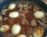 Hình bước làm 6 của món Sườn non kho trứng