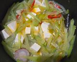 Foto langkah ke 3 dari resep Sambal goreng labu siam.