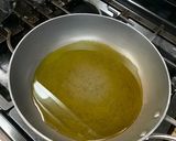 A picture of step 5 of Easy 20 minute pasta.