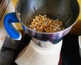 A picture of step 4 of Soya Meal Maker And Bengal Gram Dal Vada Coconut Chutney.